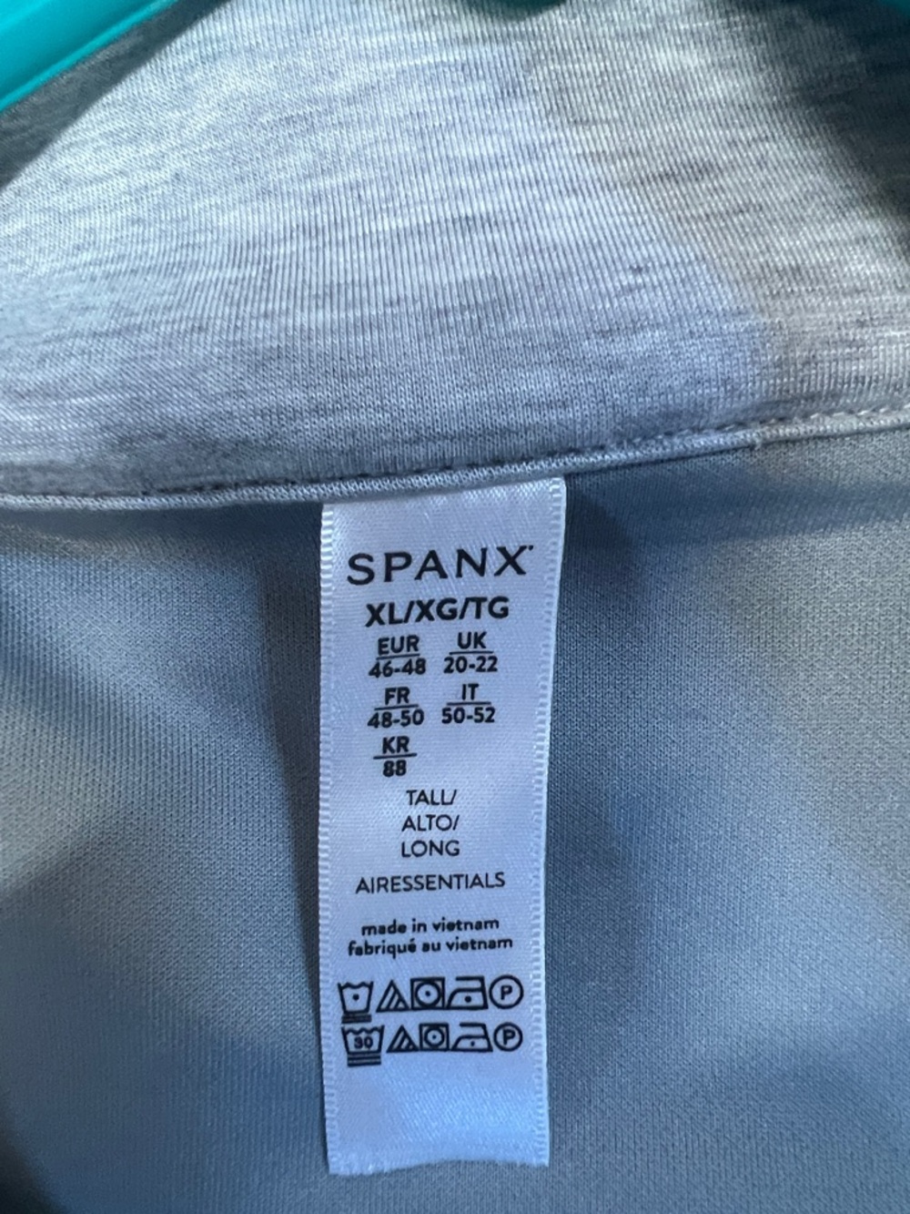 SPANX Light Gray Full-Zip Jumpsuit - Picture 10 of 11